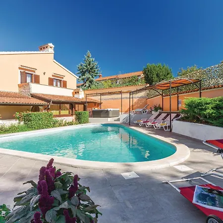 Holiday home Beautiful In With Sauna