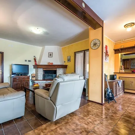 Beautiful In With Sauna *