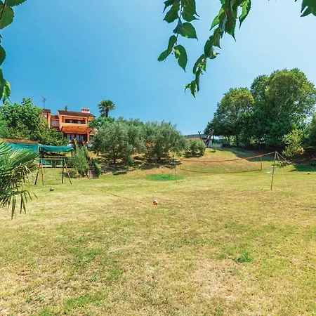 Beautiful In With Sauna Holiday home Pula