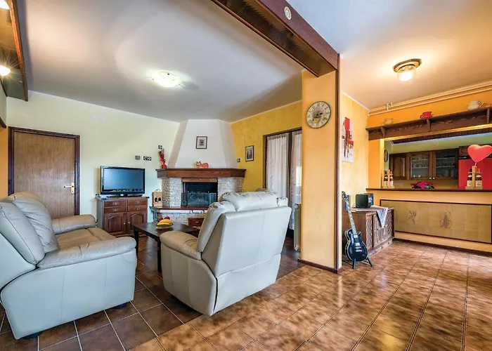 Beautiful In With Sauna *