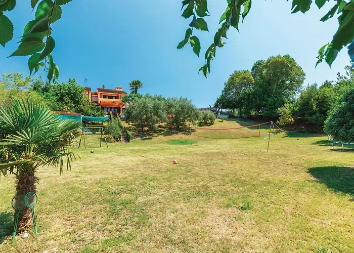 Beautiful In With Sauna Holiday home Pula